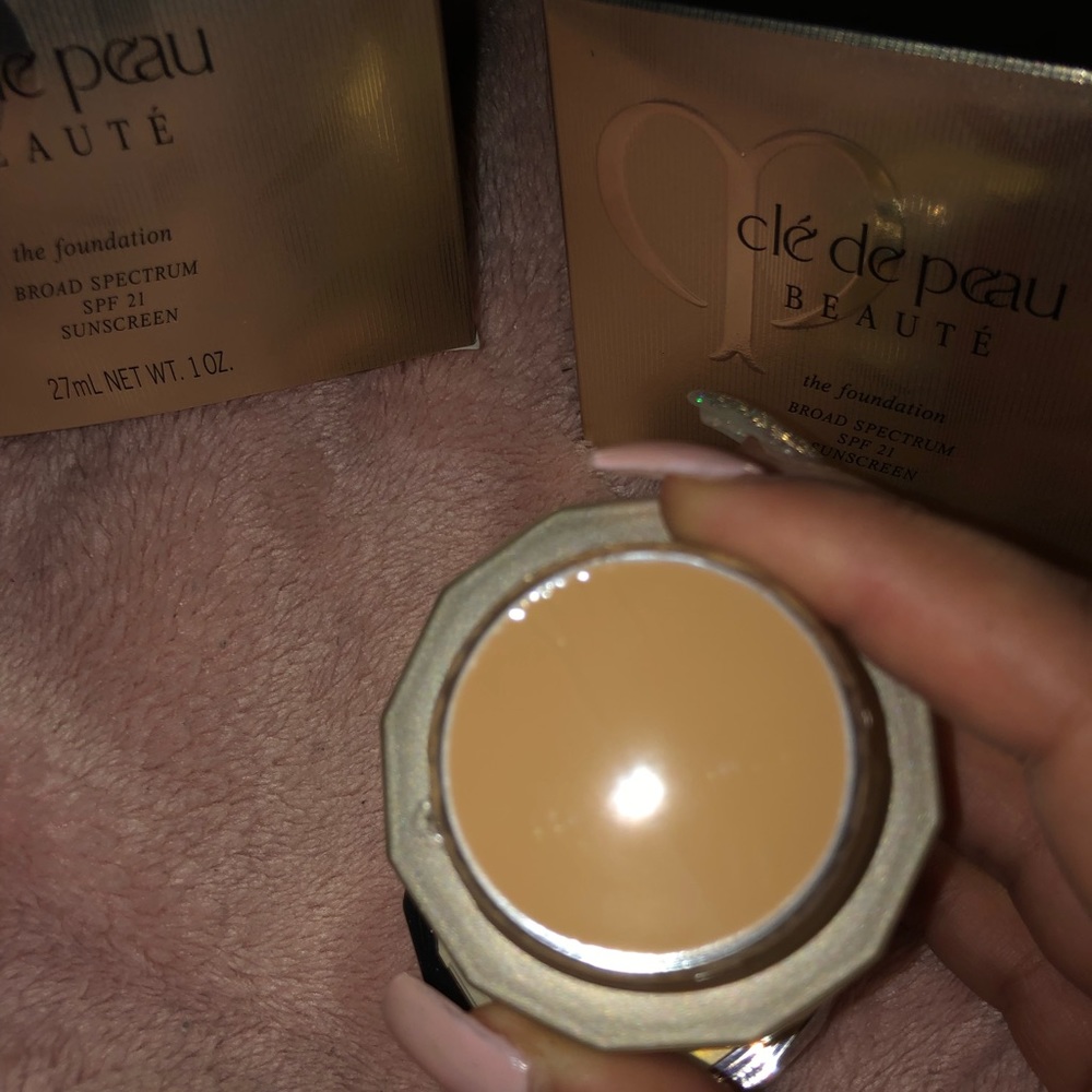 Foundation - Picture 2 of 4